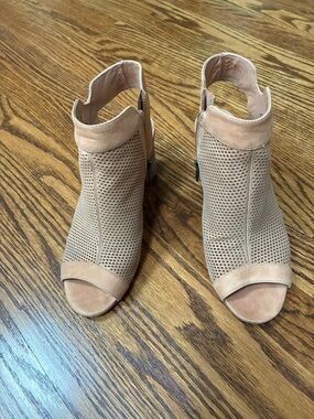 Vince Camuto Perforated Open-Toe Suede Mules in Taupe